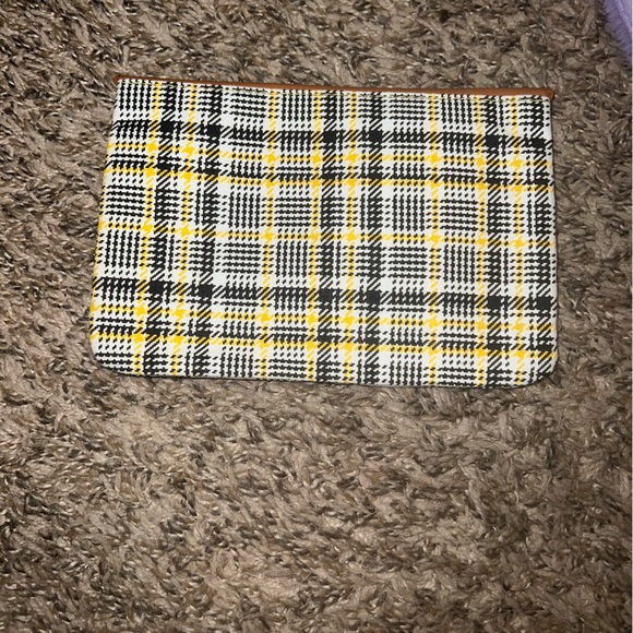 3/10$ Ipsy Makeup Bags - Picture 2 of 2